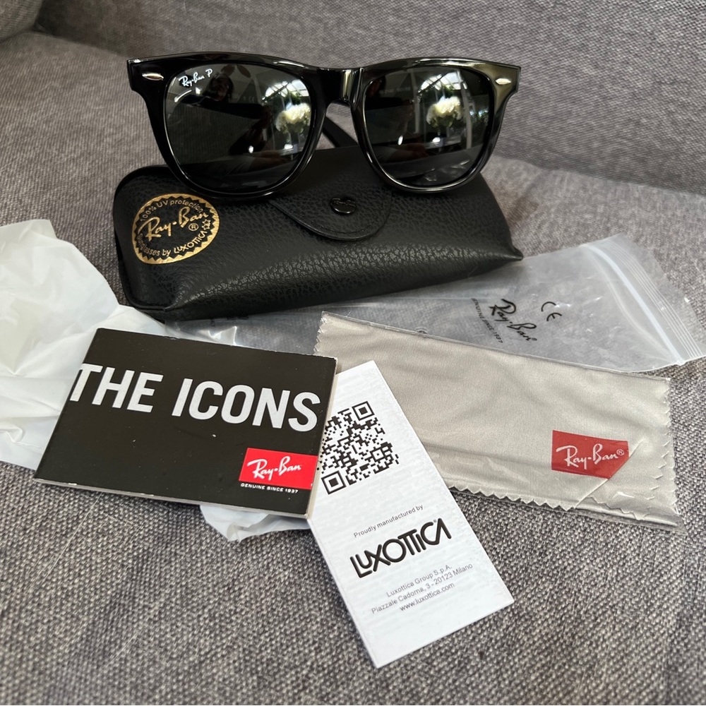 Ray Ban NEW WAYFARER BLACK 🕶 Size 54/21 Polarized NWB NEW